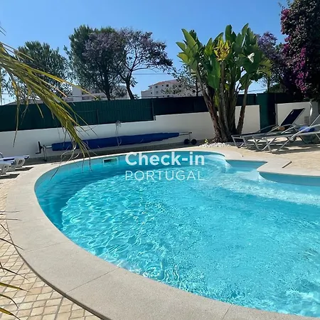 Vale Pedras - Private Pool - 8 Guests -